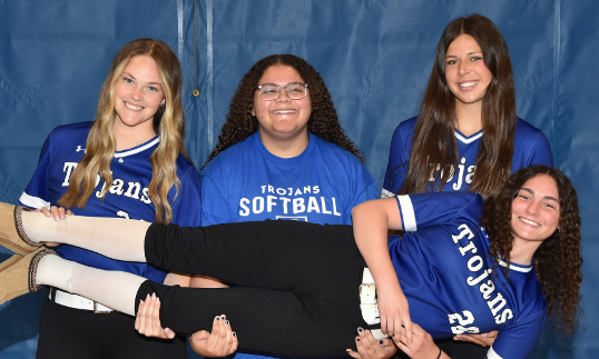 2025 SOFTBALL SENIORS